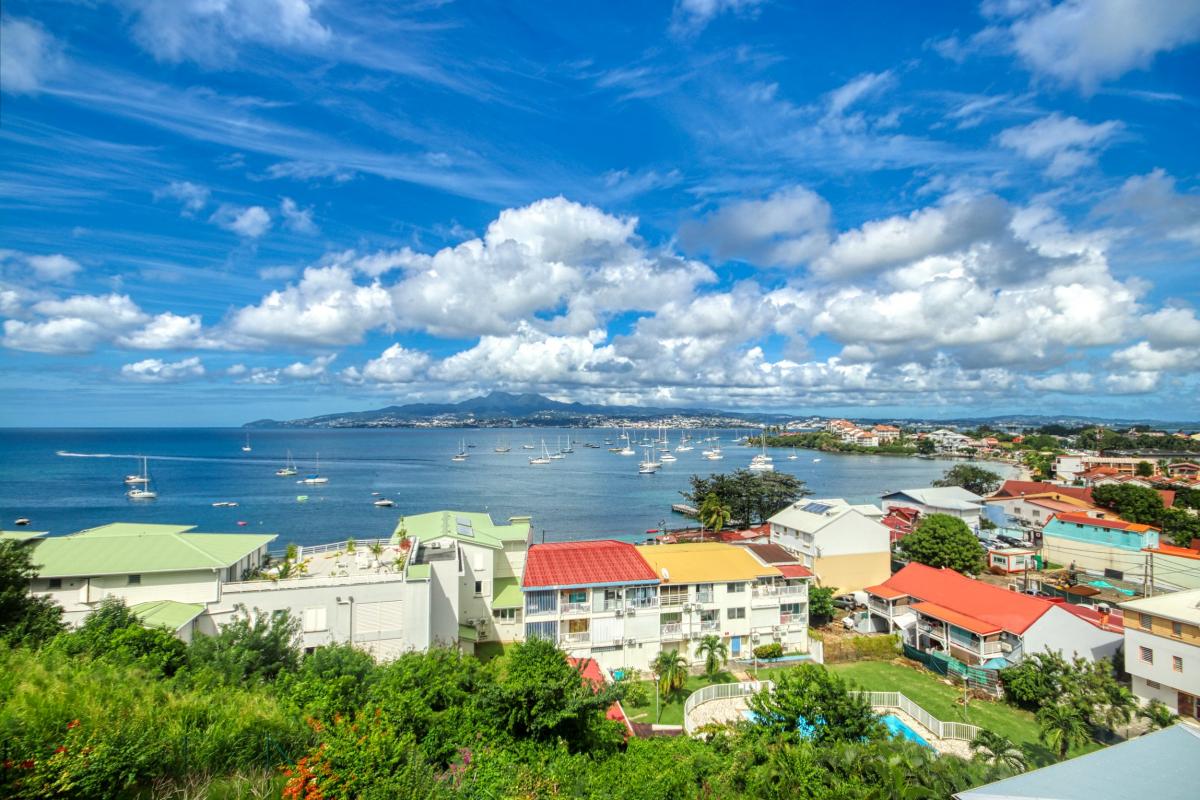 Location Appartement Martinique - Vue mer et Fort de France